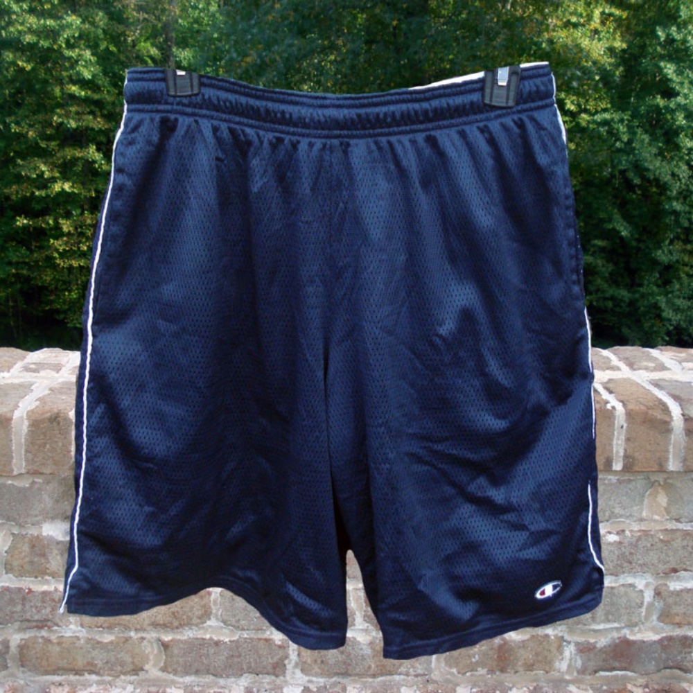 Champion Authentic Mesh Shorts - Size Large